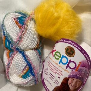 ❤️ (3/$15) Make A Hat! - Rainbow Cupcake